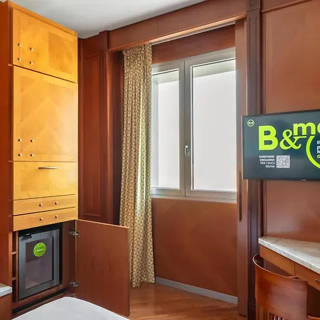 Otel B&B Hotel Modena Modena