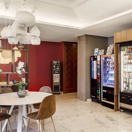 Otel B&B Hotel Modena 3*