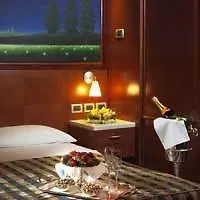 B&B Hotel Modena Otel 3*