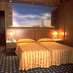 B&B ホテル モデナ ホテル