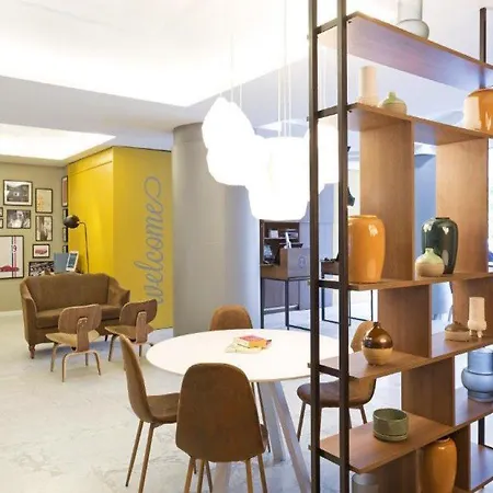 B&B ホテル モデナ 3*