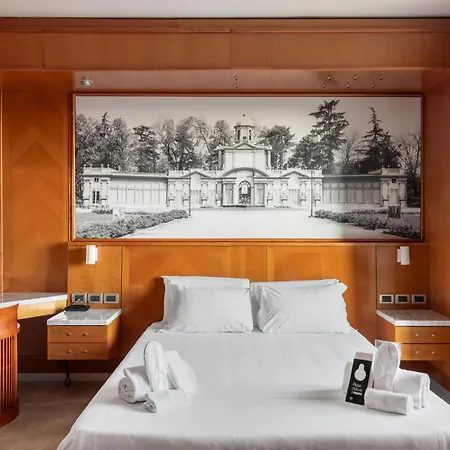 B&B ホテル モデナ ホテル 3*