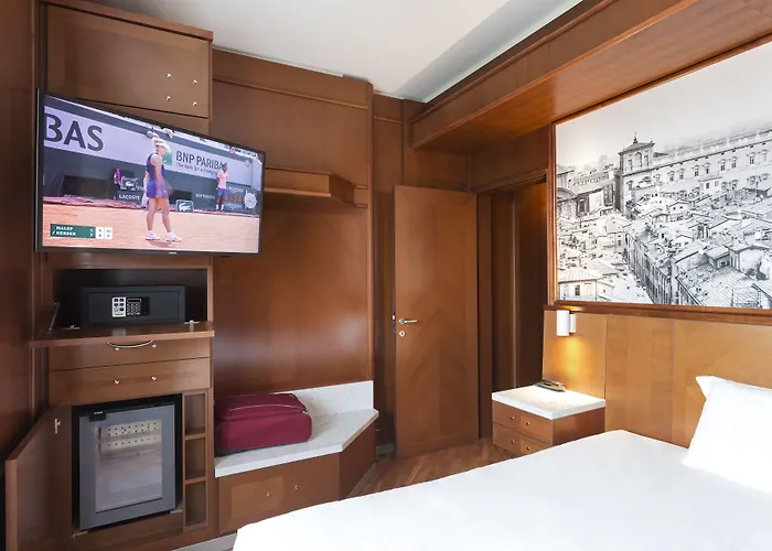 Hotel B&B Hotel Modena 3*