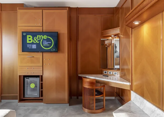 Hotel B&B Hotel Modena 3*