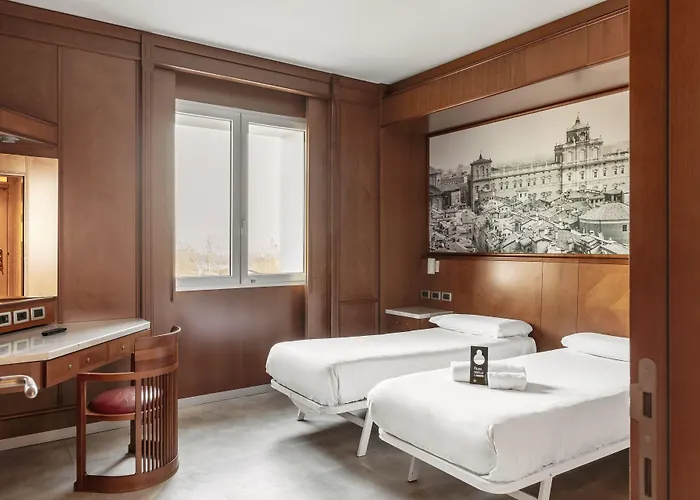 مبيت وإفطار فندق مودينا فندق 3*